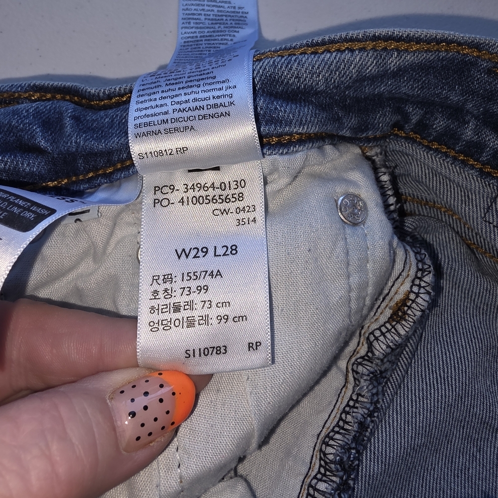 Levi's Wedgie Straight Blue -Jeans Button Fly Classic 5 Pocket Design High Rise - Picture 12 of 12